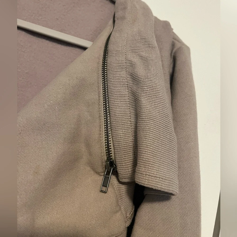 Cozy jacket - Picture 2 of 8